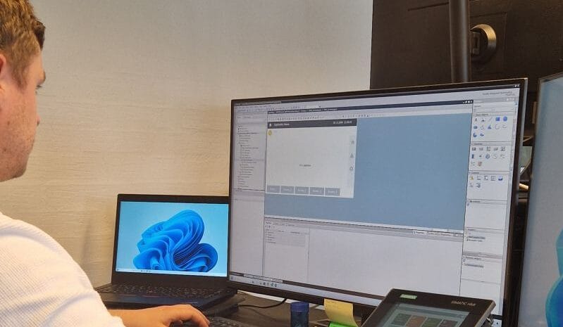 Siemens HMI Unfied paneler