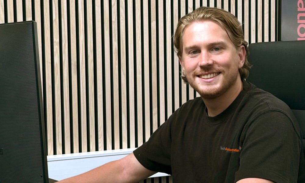 Kontakt Frederik Hansen Bindesbøll